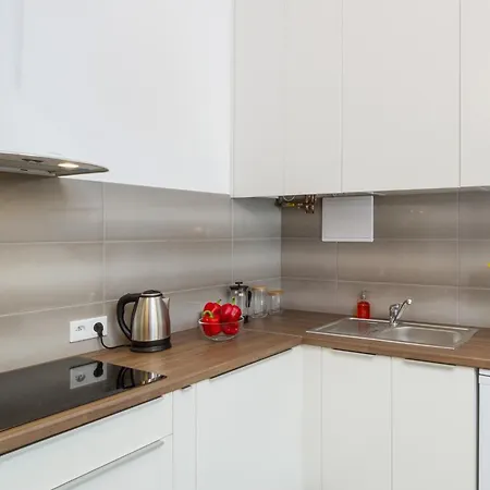 With View - Dietla 68 Street