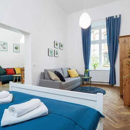 With View - Dietla 68 Street Apartment Krakow