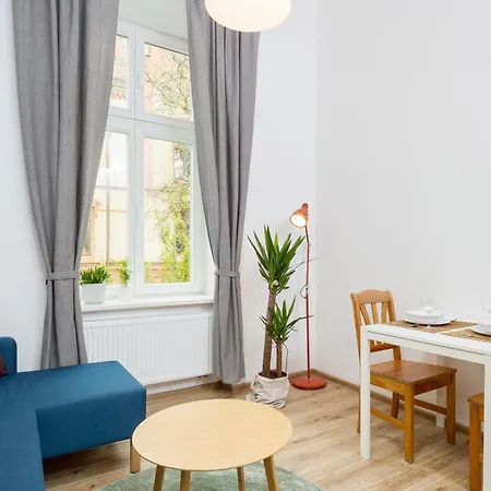 Midnight Blue Stay - 1Br With City View - Kazimierz Appartement Krakau